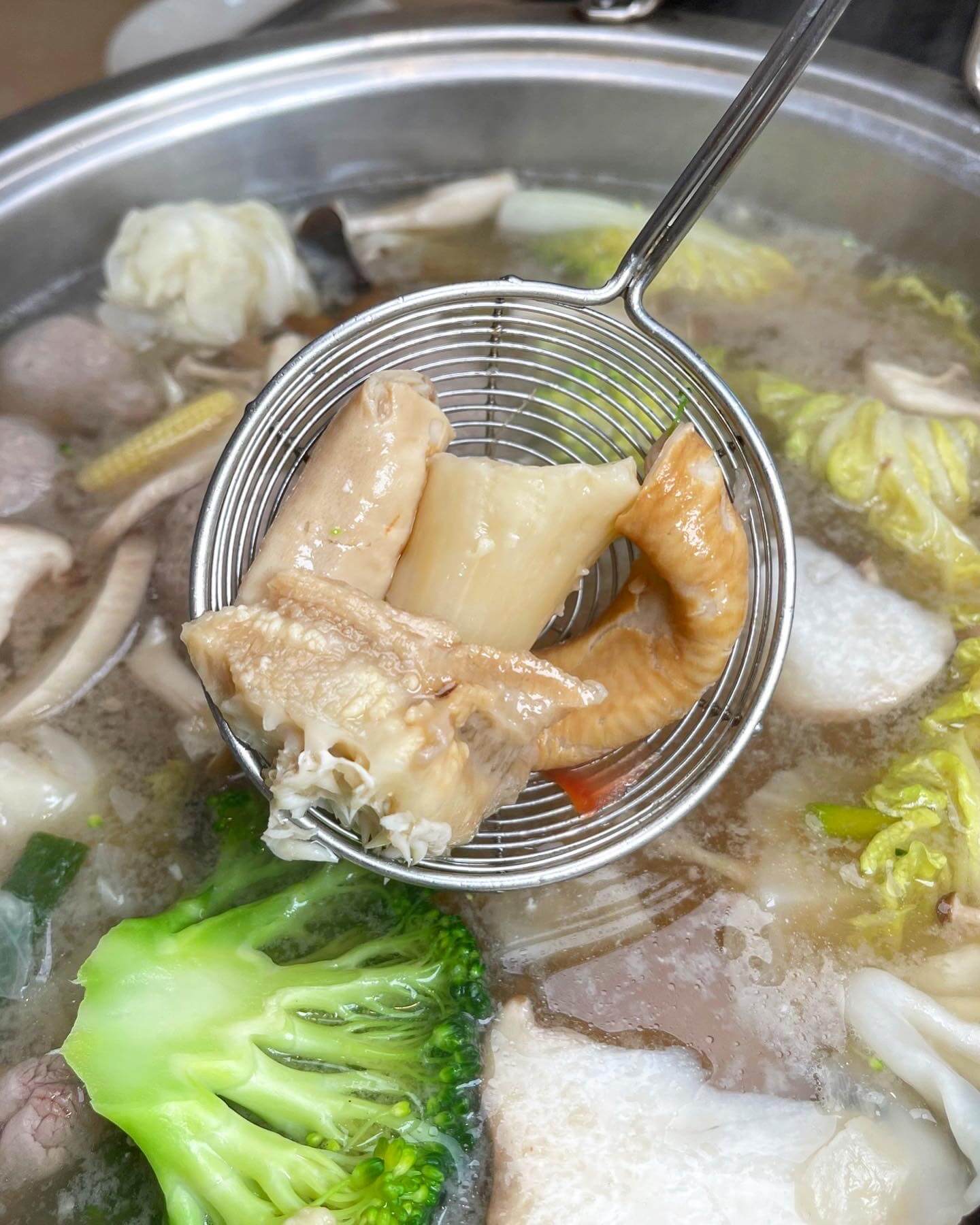 菜挫台南溫體牛涮涮鍋大里店