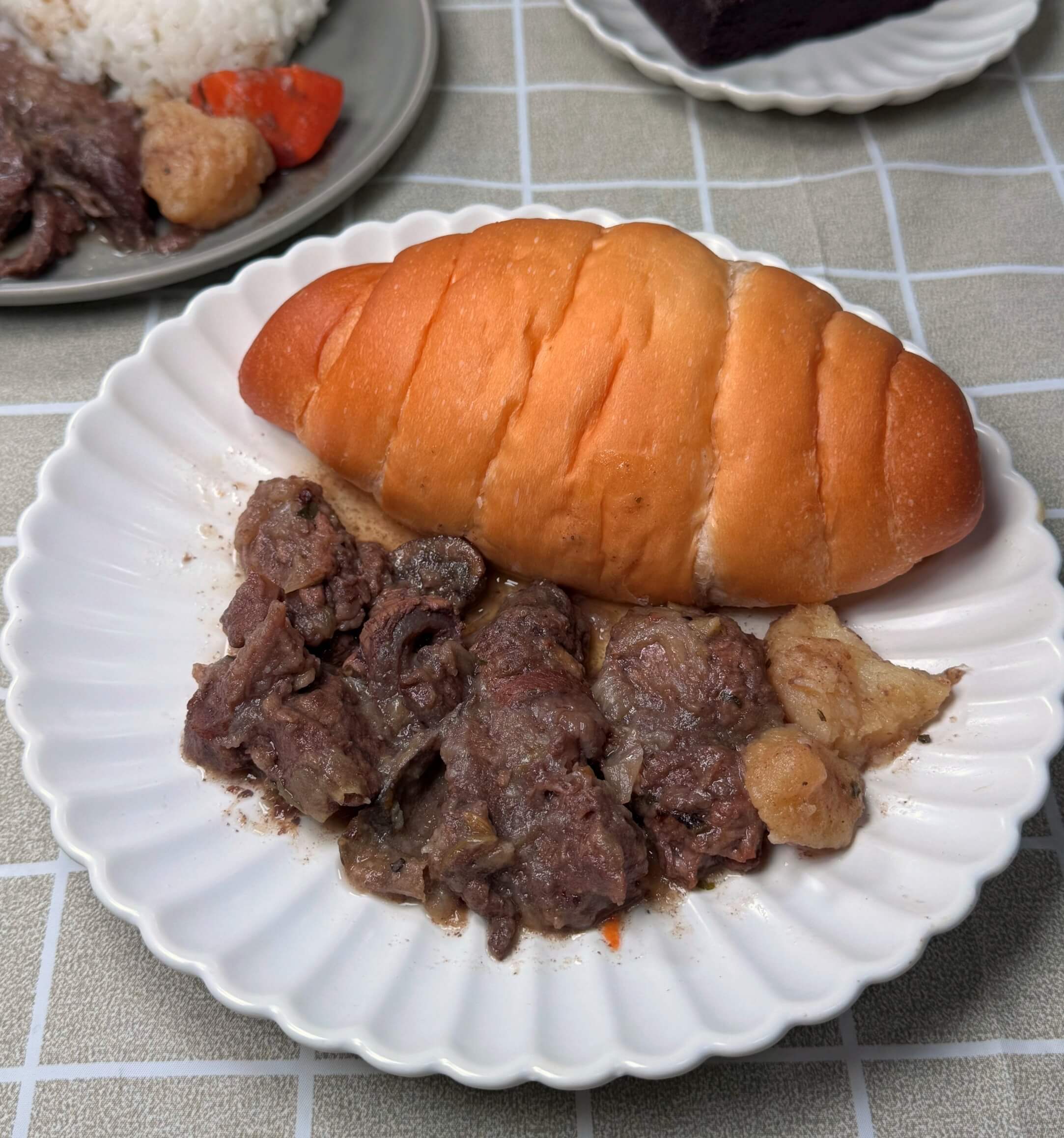 沓沓吃飯