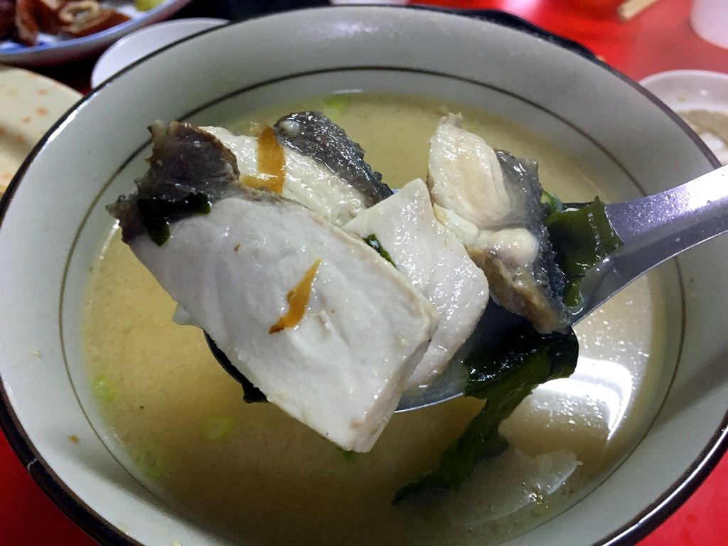 紅魽魚肉湯
