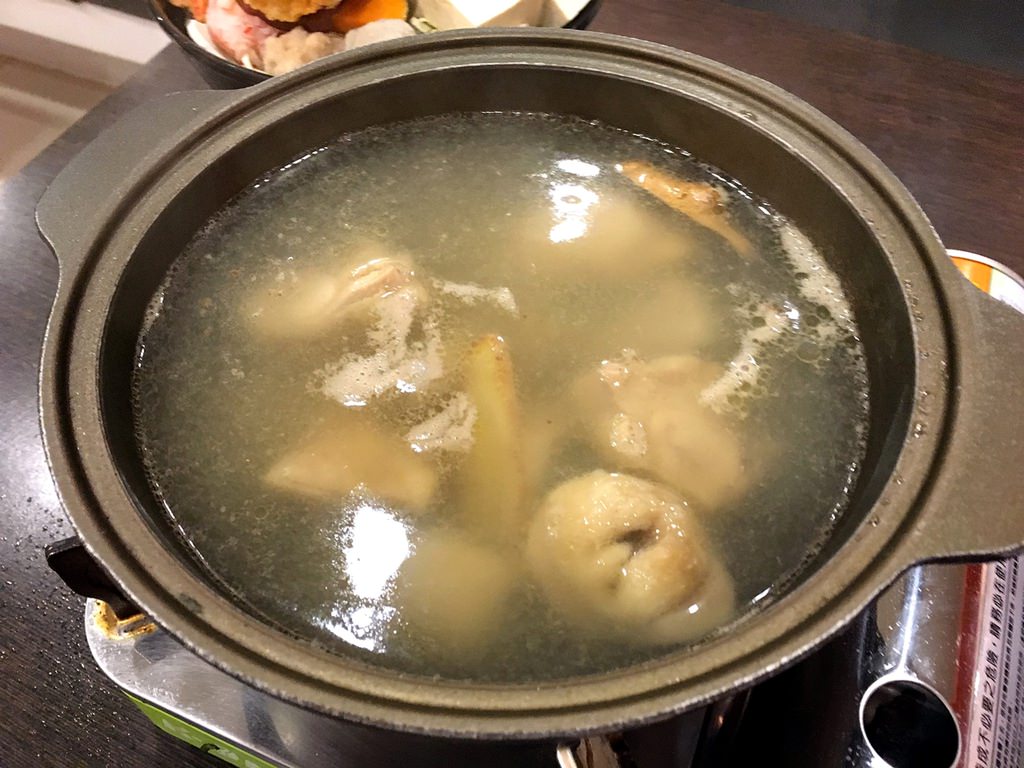 豬肚蛤蠣雞肉湯